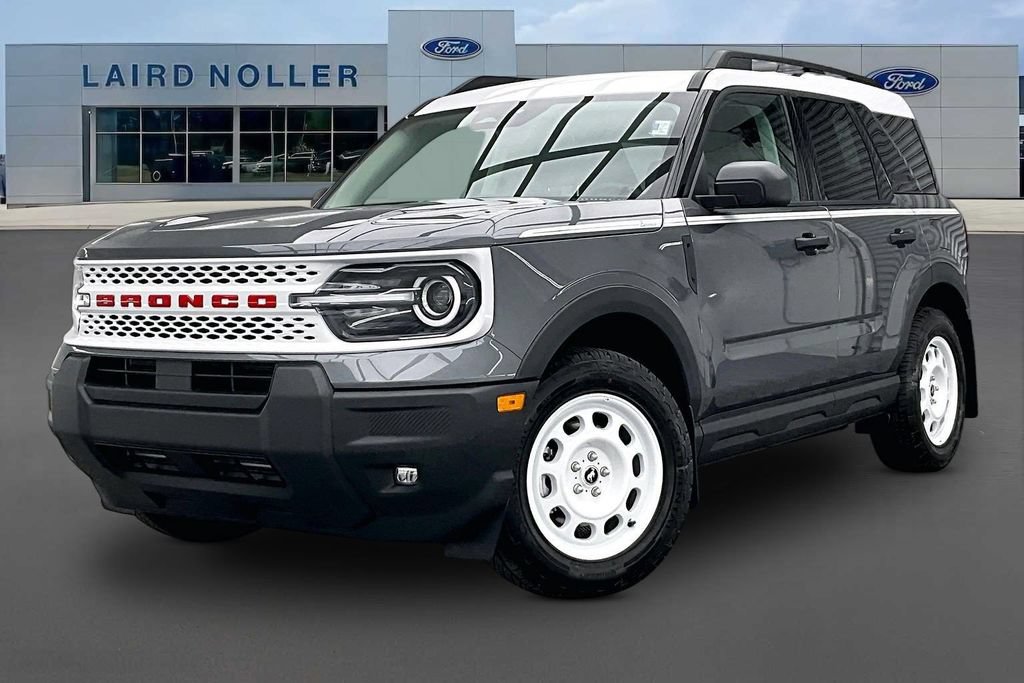 New 2026 Ford Bronco Sport Heritage w/ Convenience Package AWD/4WD image 1