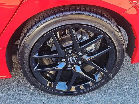Certified 2025 Honda Civic Sport image 8