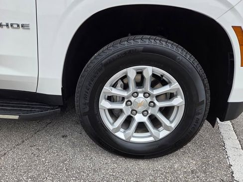 Certified 2025 Chevrolet Tahoe LT image 27