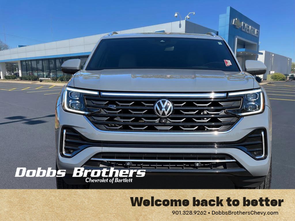 Used 2024 Volkswagen Atlas Cross Sport SEL Premium R-Line AWD/4WD image 3