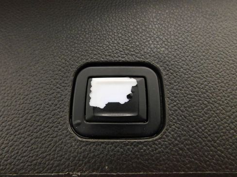 Used 2015 Cadillac SRX Performance w/ Driver Awareness Package image 12