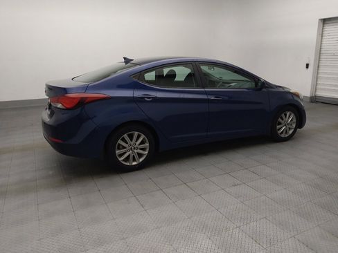 Used 2015 Hyundai Elantra SE w/ Option Group 02 FWD image 10