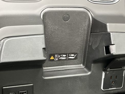 Used 2026 GMC Sierra 1500 Denali w/ Denali Reserve Package image 28