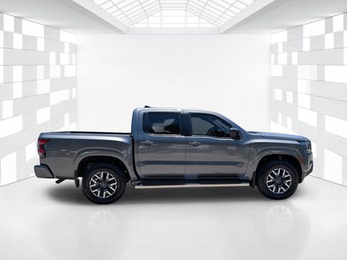Certified 2023 Nissan Frontier SV w/ SV Convenience Package AWD/4WD image 8