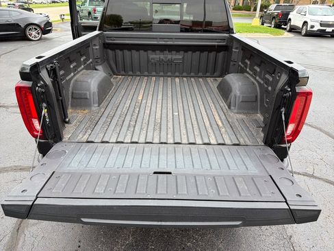 Certified 2024 GMC Sierra 1500 SLT w/ SLT Premium Plus Package AWD/4WD image 26