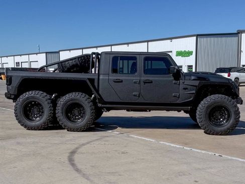 Used 2021 Jeep Gladiator Sport AWD/4WD image 65