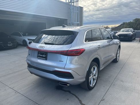 New 2025 Audi Q5 Premium Plus image 6