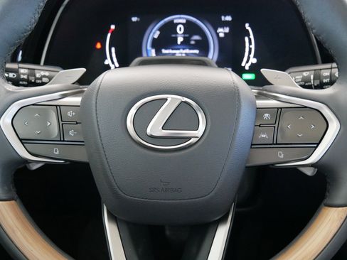 Used 2023 Lexus RX 350 w/ Cold Area Package AWD/4WD image 34