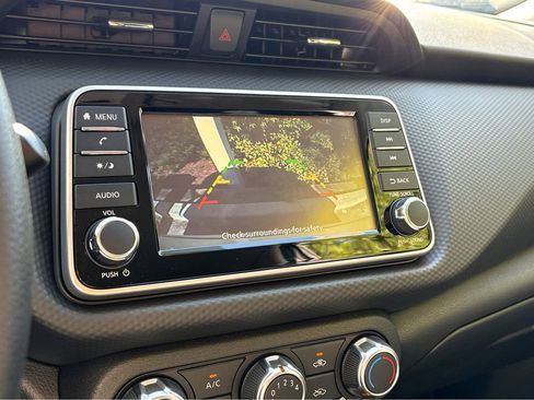 New 2025 Nissan Kicks Play S FWD image 8