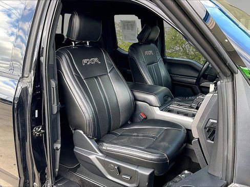 Used 2018 Ford F150 XLT w/ Equipment Group 302A Luxury image 30