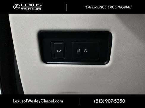 Used 2021 Jaguar F-PACE S image 34