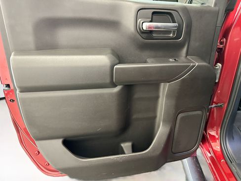 Used 2019 Chevrolet Silverado 1500 Custom w/ Custom Value Package image 27