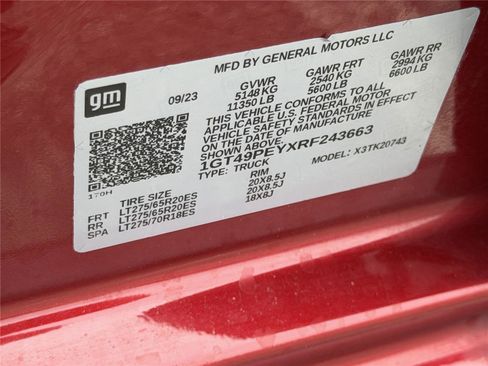 Used 2024 GMC Sierra 2500 AT4 w/ AT4 Premium Plus Package AWD/4WD image 29
