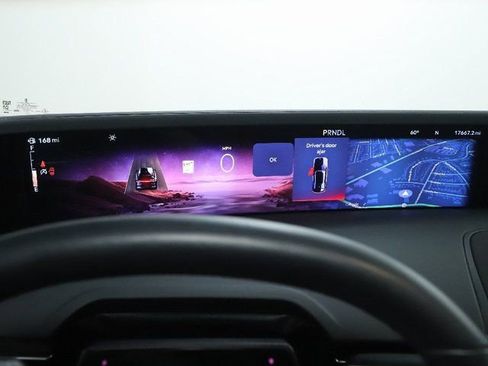 Certified 2024 Lincoln Nautilus Reserve w/ Equipment Group 202A image 26