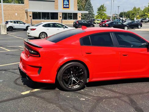 Used 2023 Dodge Charger Scat Pack RWD image 5
