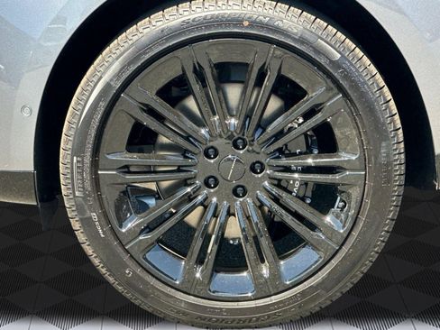 New 2026 Land Rover Range Rover SE AWD/4WD image 10