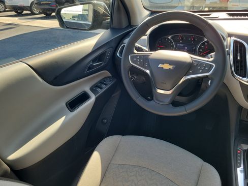 Used 2024 Chevrolet Equinox LT FWD image 13