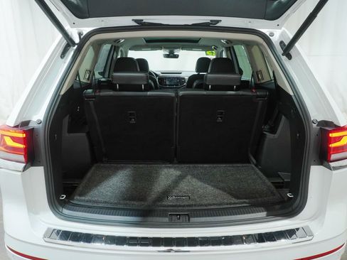 Used 2023 Volkswagen Atlas SEL Premium AWD/4WD image 7