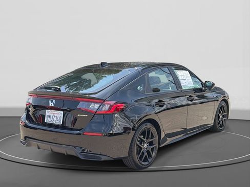 Used 2024 Honda Civic Sport image 6