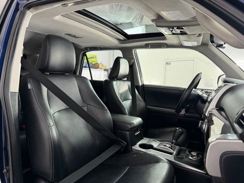 Used 2015 Toyota 4Runner Limited AWD/4WD image 55