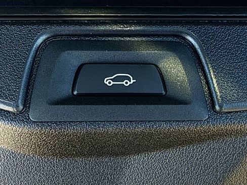 New 2026 BMW X5 sDrive40i RWD image 12