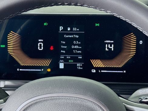 New 2026 Kia Carnival LXS FWD image 15