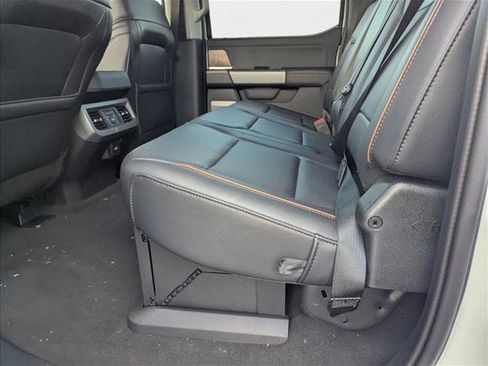 New 2025 Ford F250 Lariat w/ Lariat Ultimate Package image 13