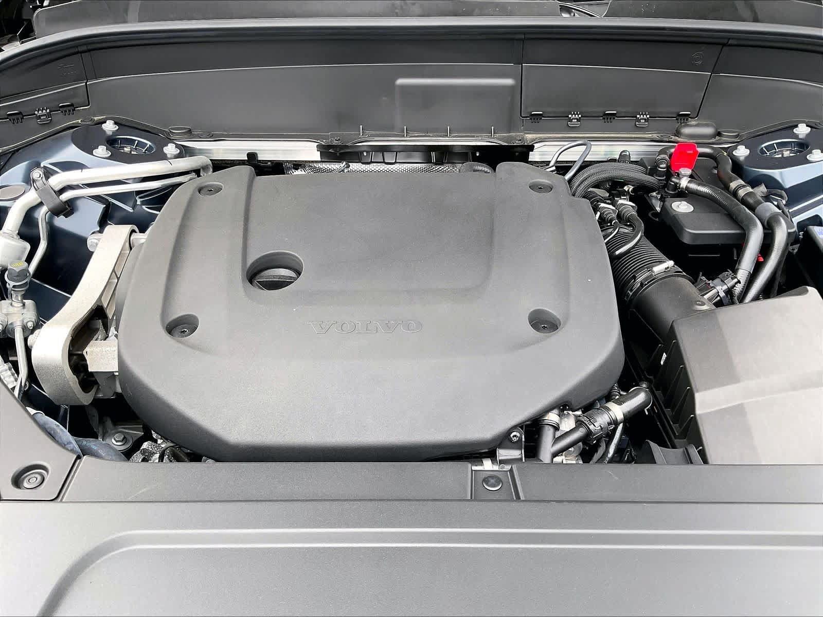New 2027 Volvo XC90 B6 Plus AWD/4WD image 13