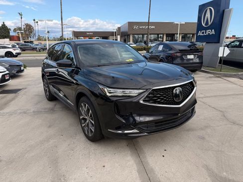 Certified 2023 Acura MDX SH-AWD w/ Technology Package image 3
