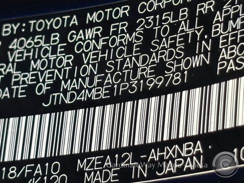 Used 2023 Toyota Corolla SE image 32