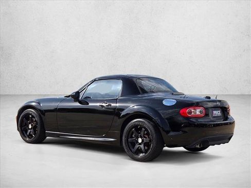 Used 2011 MAZDA MX-5 Miata Grand Touring RWD image 7