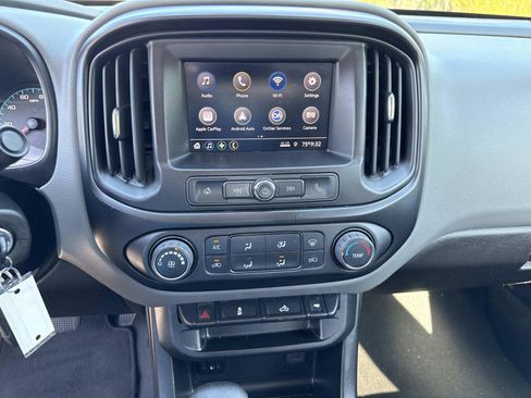 Used 2022 Chevrolet Colorado W/T w/ WT Convenience Package RWD image 21