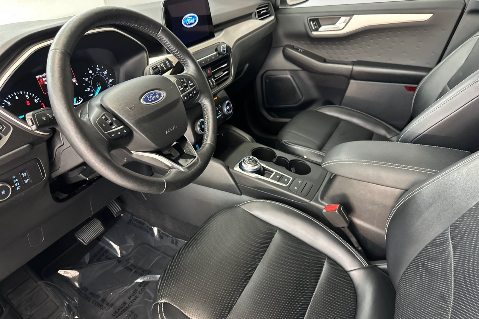 Used 2020 Ford Escape SEL FWD image 4