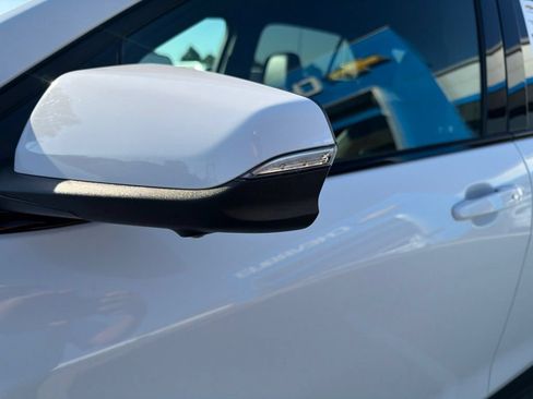 Used 2024 Chevrolet Equinox RS FWD image 10