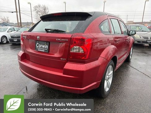 Used 2010 Dodge Caliber SXT image 5