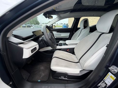 Used 2023 Fisker Ocean One AWD/4WD image 10
