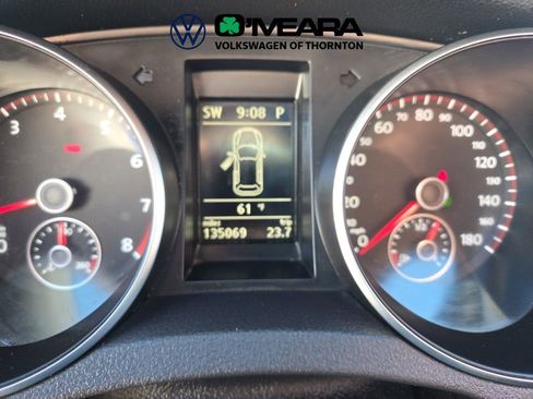 Used 2012 Volkswagen Golf 4-Door image 4