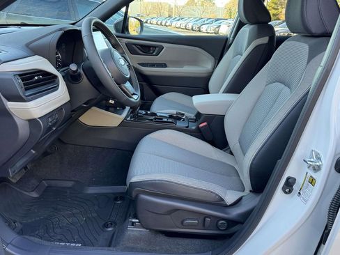 Used 2026 Subaru Forester Premium AWD/4WD image 16