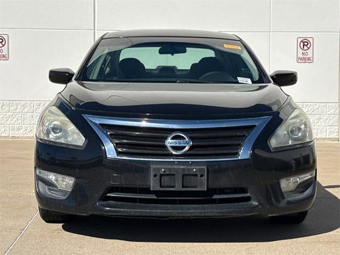 Used 2013 Nissan Altima 2.5 S image 3