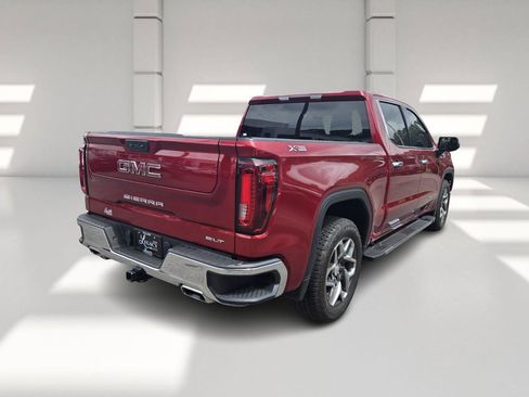 Used 2023 GMC Sierra 1500 SLT AWD/4WD image 5