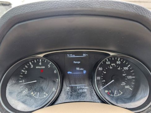 Used 2015 Nissan Rogue SL FWD image 15
