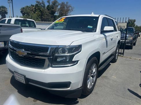Used 2018 Chevrolet Tahoe LT RWD image 3