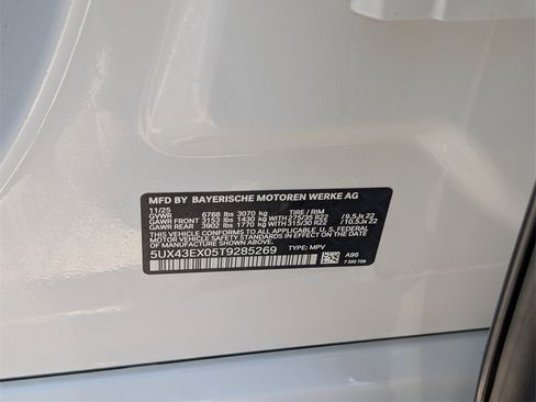 New 2026 BMW X6 M60i image 33