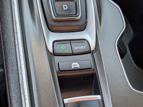 Used 2021 Honda Accord Touring image 25