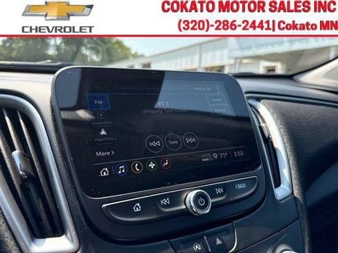 Used 2025 Chevrolet Malibu LT FWD image 21