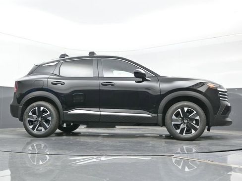 New 2026 Nissan Kicks SV w/ Cold Weather Package AWD/4WD image 25