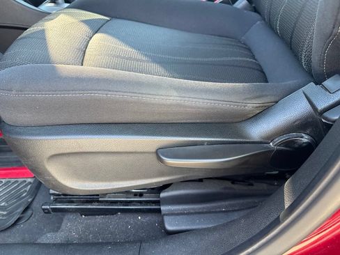 Used 2017 Chevrolet Sonic LT FWD image 18