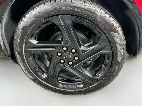 Used 2025 Chevrolet Equinox EV RS AWD/4WD image 31