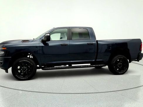 Used 2025 RAM 2500 Big Horn AWD/4WD image 8