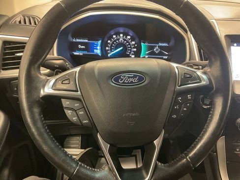 Used 2018 Ford Edge SEL w/ Equipment Group 201A image 15